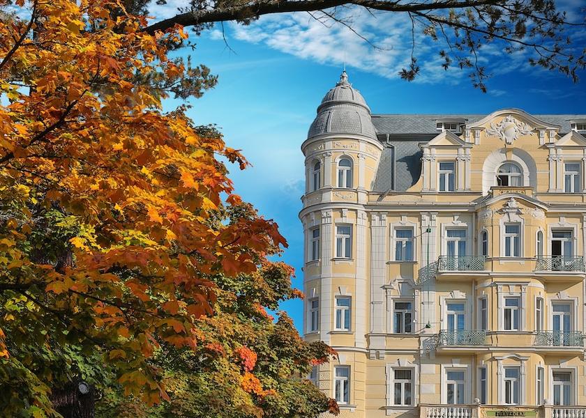 Karlovy Vary Region Marianske Lazne Front of property