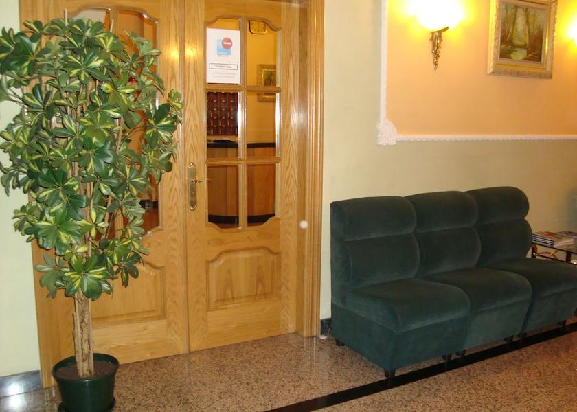 Castile and León Benavente Lobby