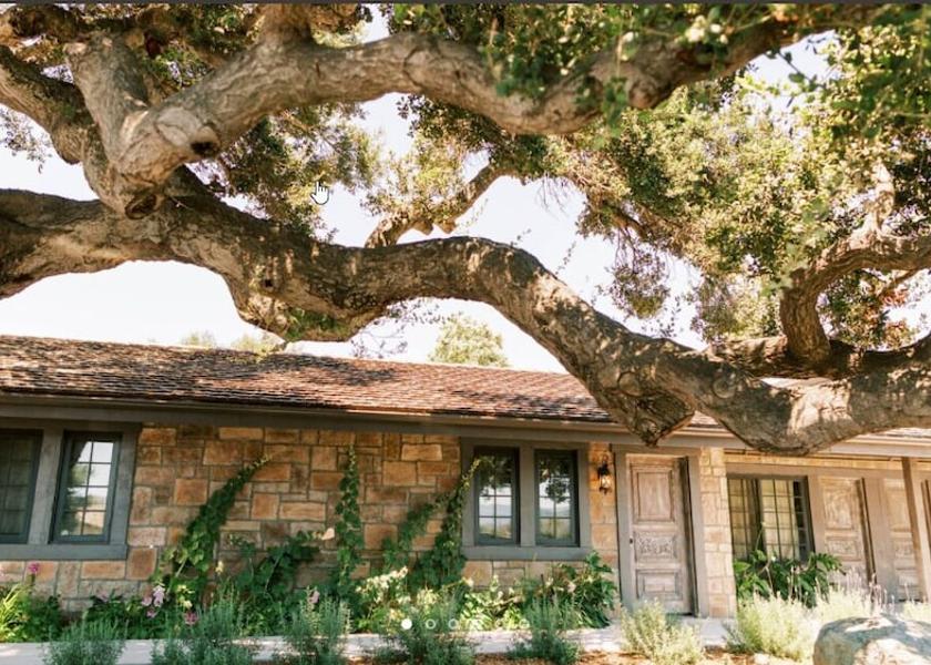 California Buellton Exterior Detail