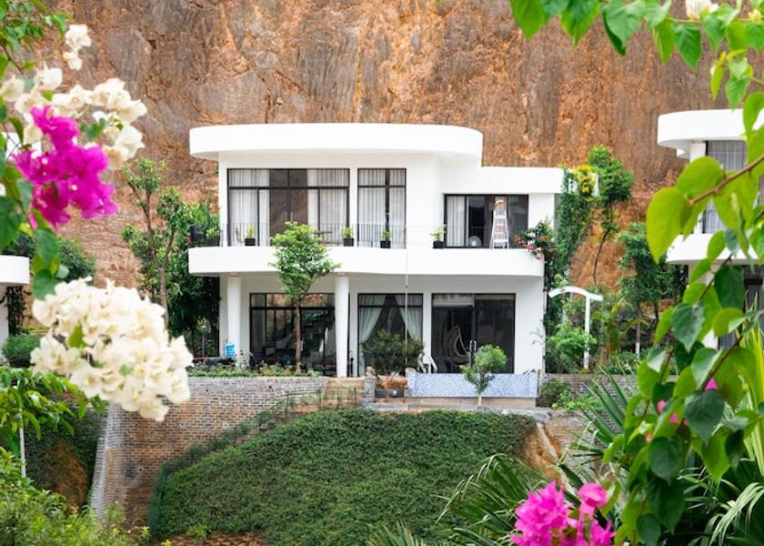 Phu Tho Province Luong Son Room
