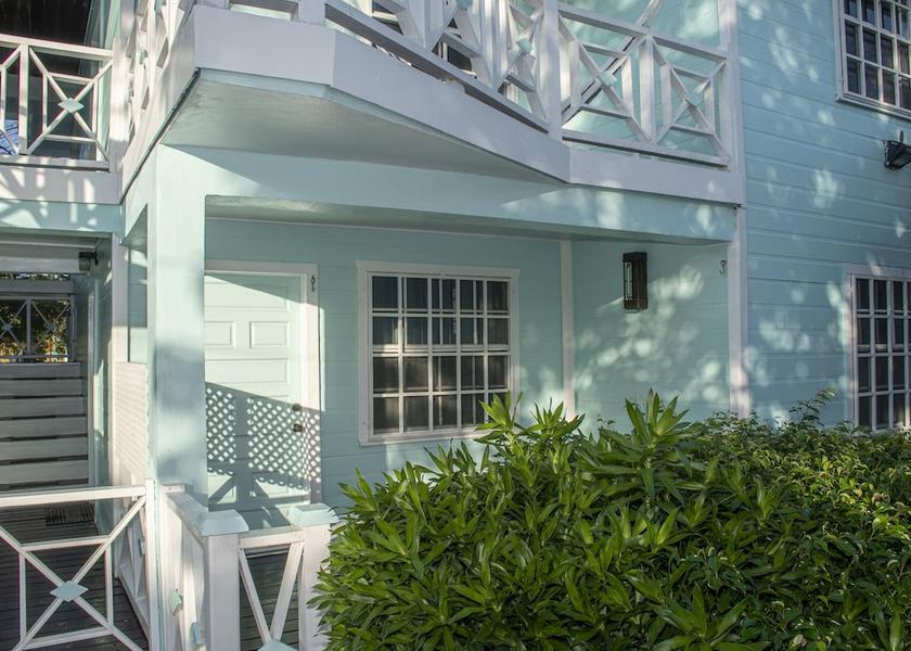 Stann Creek District Placencia Exterior Detail