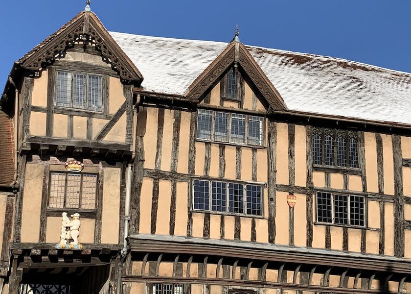 England Warwick Exterior Detail