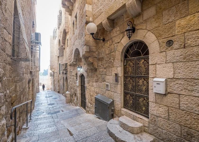 Jerusalem Jerusalem Property entrance