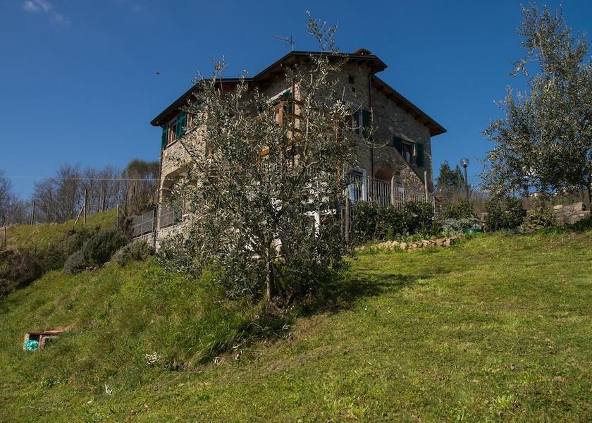 Liguria Beverino Exterior Detail