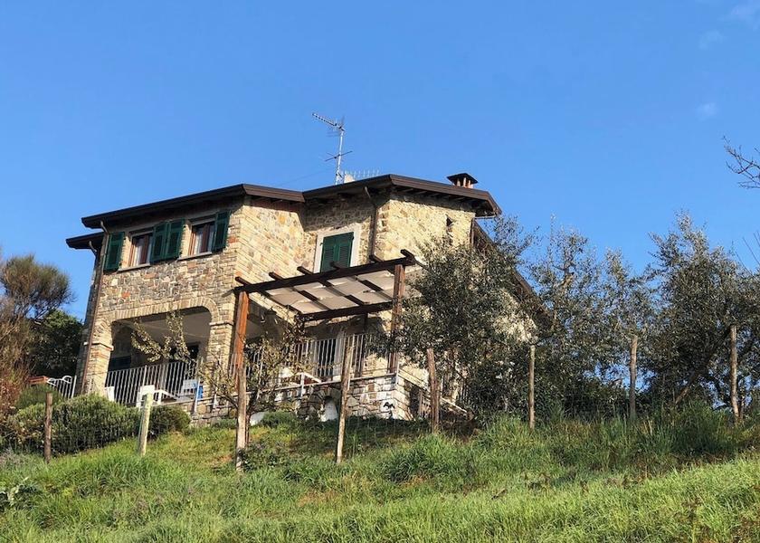 Liguria Beverino Facade