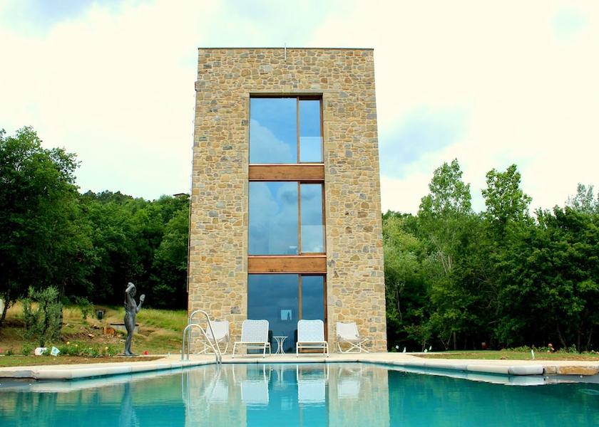 Tuscany Poppi Facade