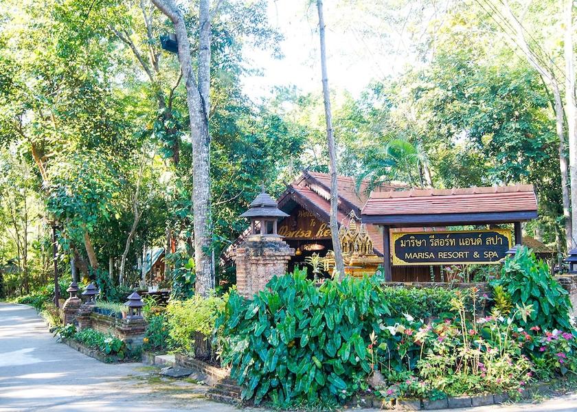 Chiang Mai Province Chiang Dao Exterior Detail