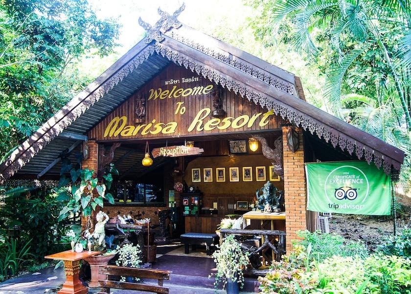 Chiang Mai Province Chiang Dao Exterior Detail