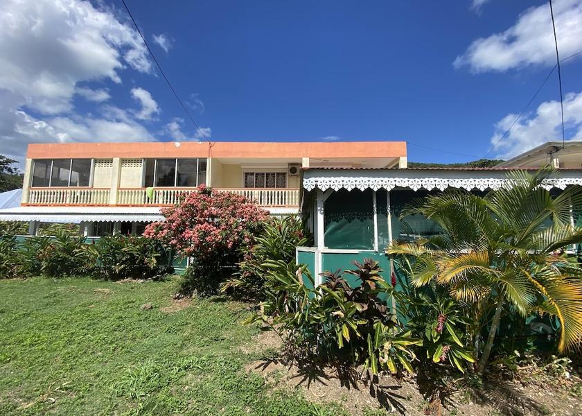  Deshaies Exterior Detail