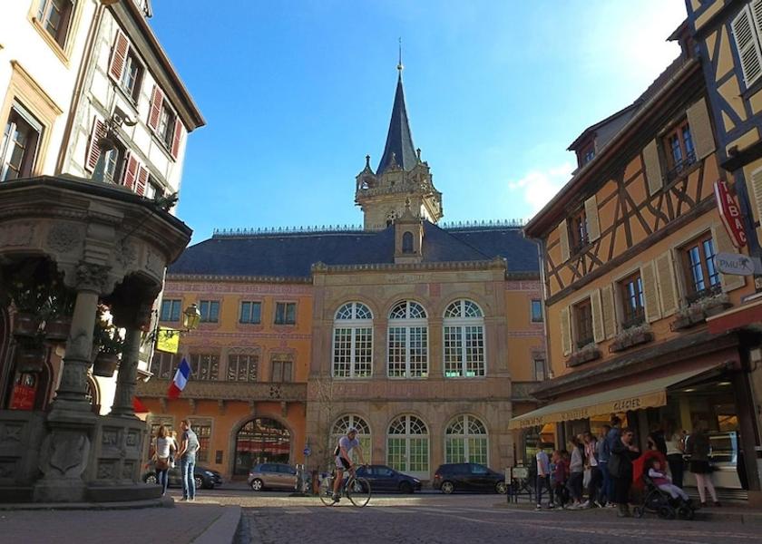Grand Est Obernai Exterior Detail