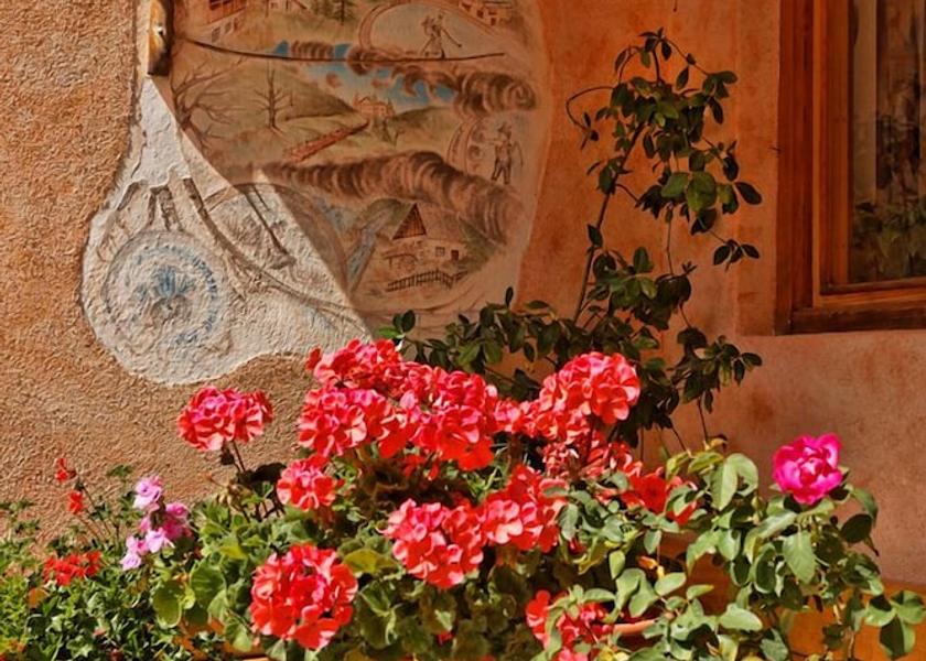 Veneto Livinallongo del Col di Lana Courtyard