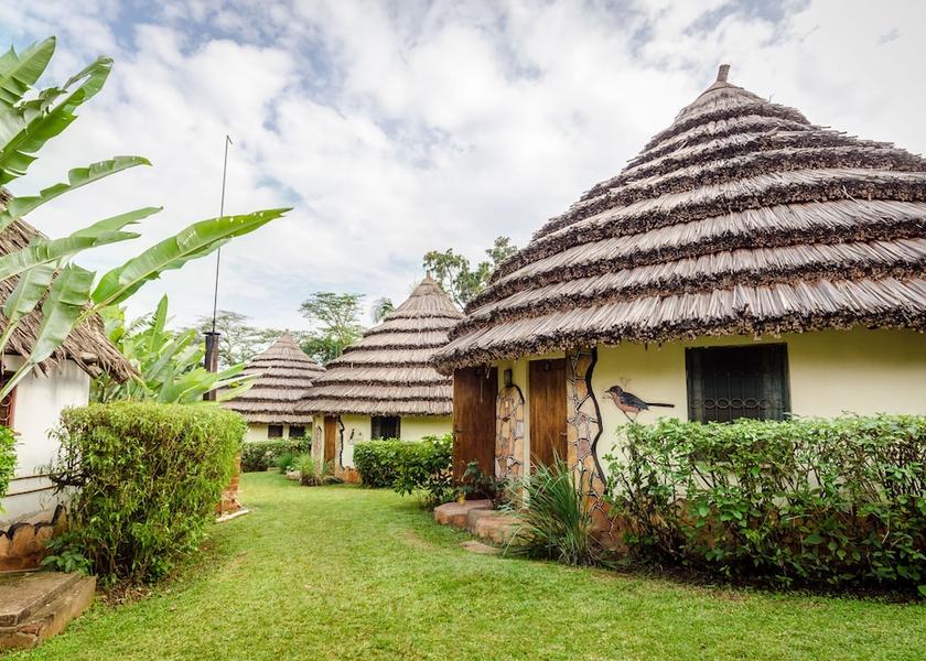 Jinja Exterior Detail