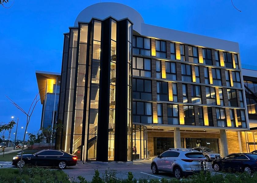 Alajuela San Antonio de Belen Facade