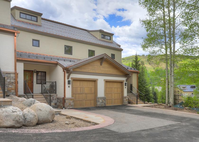 Colorado Avon Exterior Detail