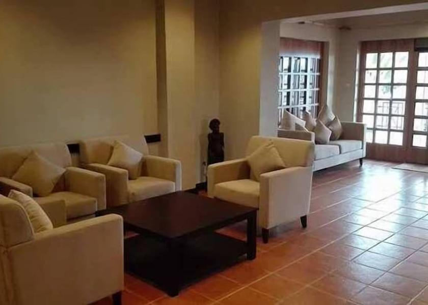  Blantyre Lobby