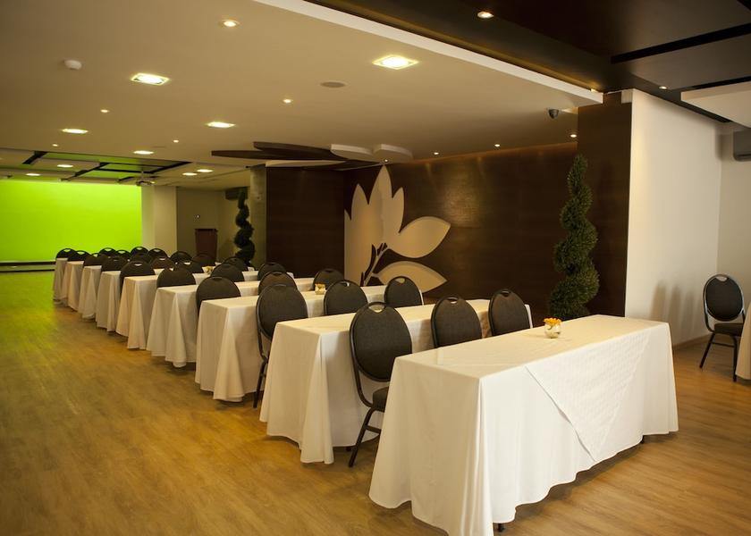 Risaralda Pereira Meeting Room