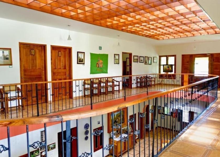 San Luis Potosi Rio Verde Interior Entrance