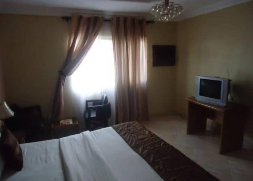 Edo Benin City Room