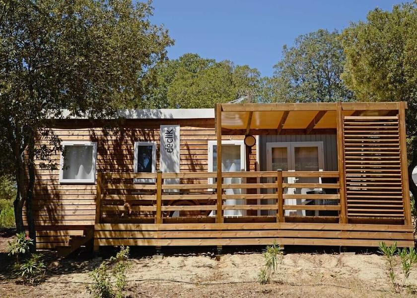 Corsica Linguizzetta Facade