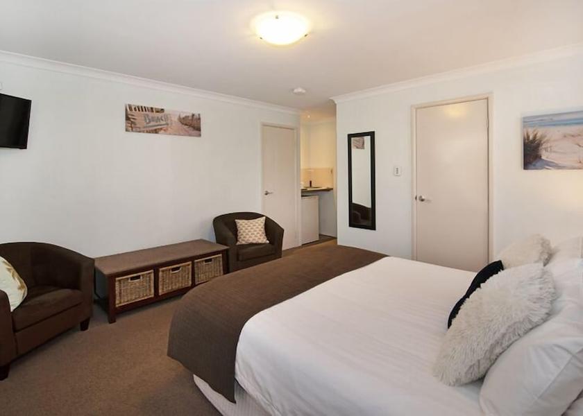 Western Australia Busselton Room