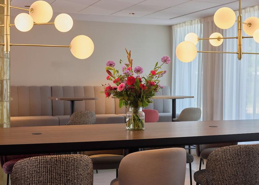 South Holland Oegstgeest Lobby