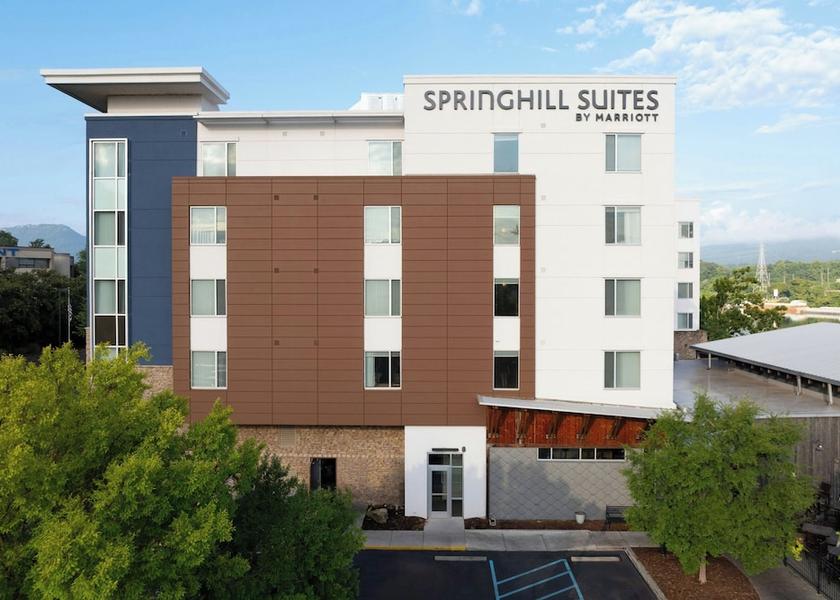 Tennessee Chattanooga Exterior Detail