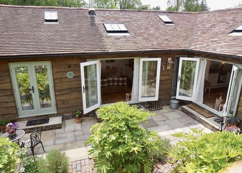 England Church Stretton Exterior Detail