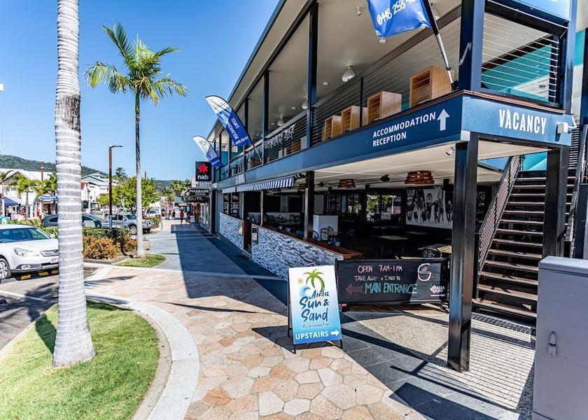 Queensland Airlie Beach Facade