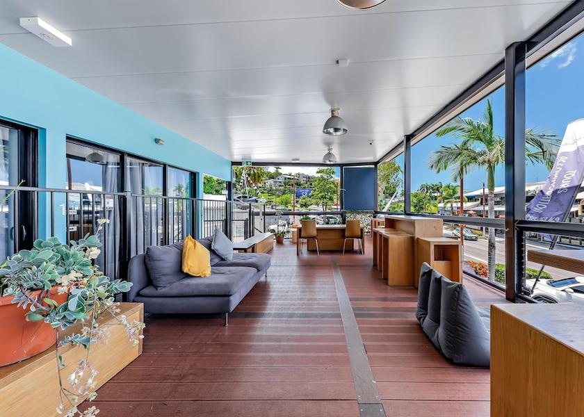 Queensland Airlie Beach Facade