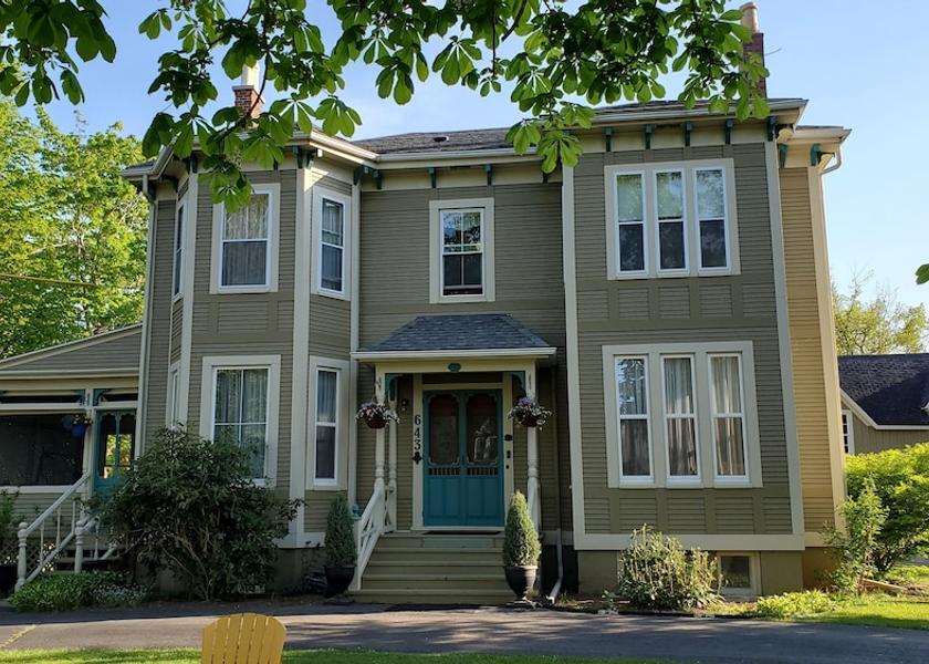 Nova Scotia Annapolis Royal Facade