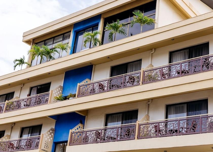  Dar es Salaam Exterior Detail