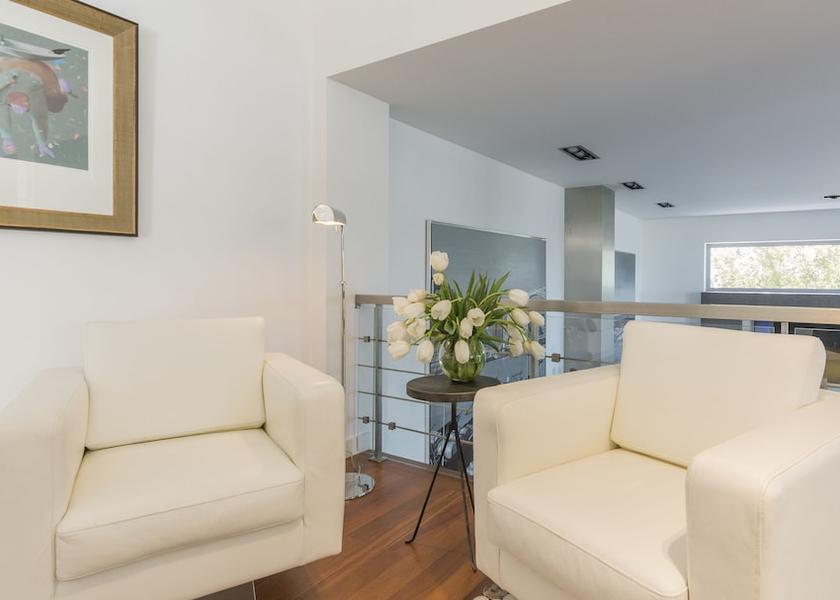  Cascais Lobby