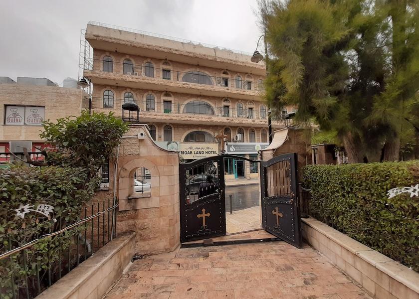  Madaba Exterior Detail