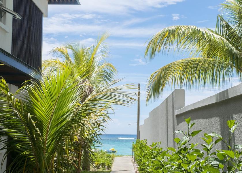 MU Trou aux Biches Exterior Detail