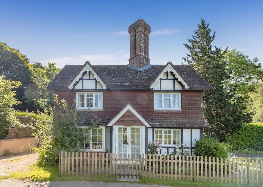 England Hassocks Facade