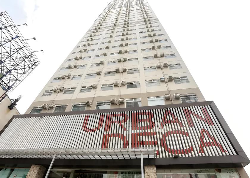  Mandaluyong Hotel Exterior