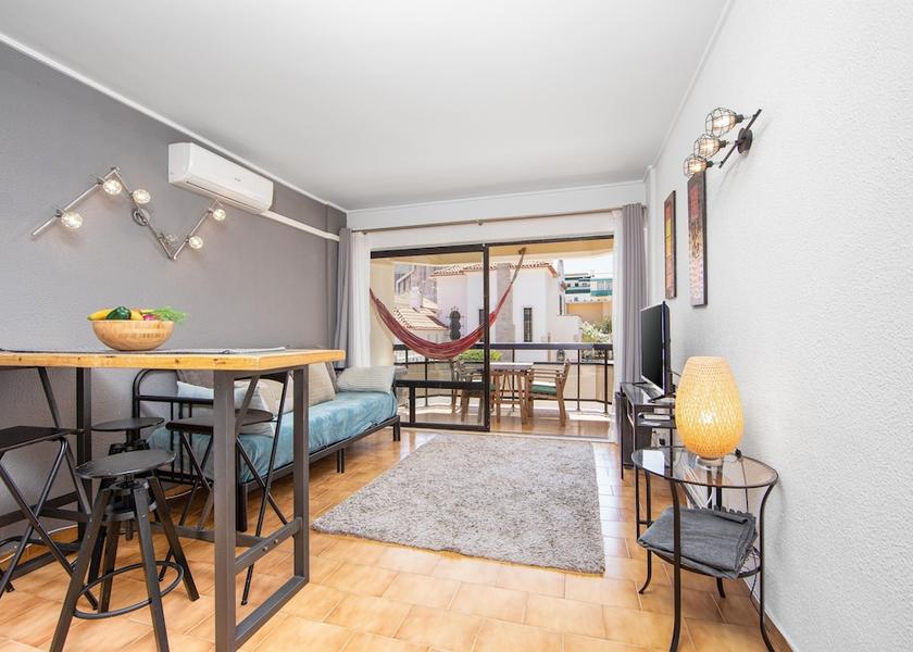 Lisboa Region Almada Living Area