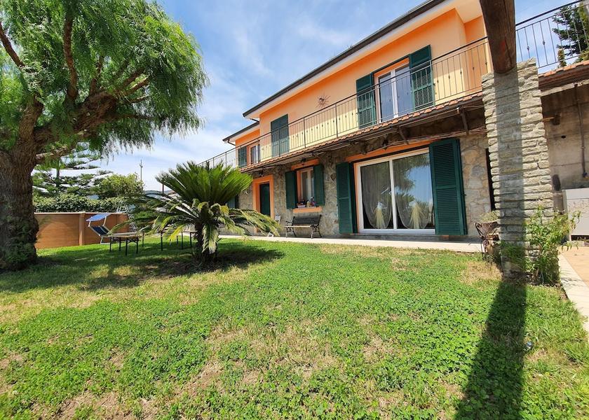 Liguria Sanremo Exterior Detail