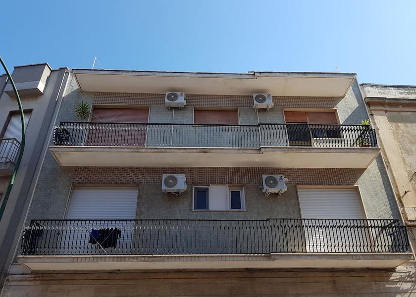 Puglia Copertino Exterior Detail