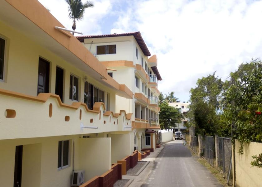 Samana Las Terrenas Facade