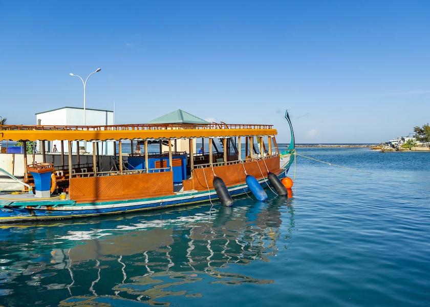 South Ari Atoll Dhiffushi Water-based activities