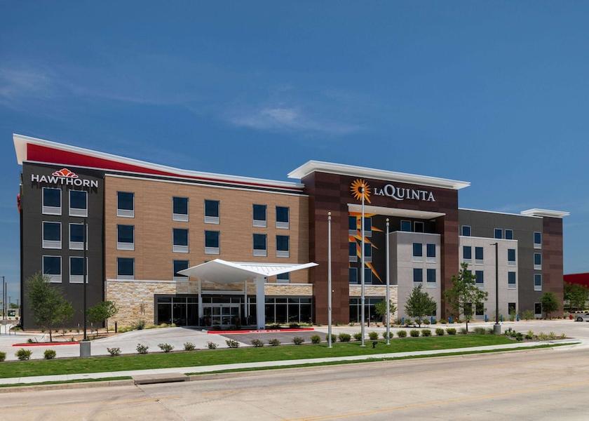 Texas Pflugerville Exterior Detail