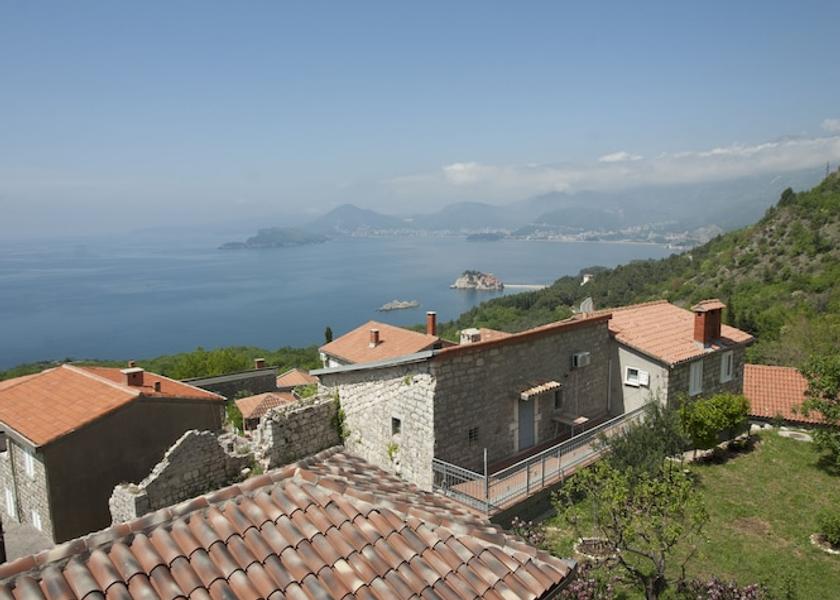  Blizikuce View from Property