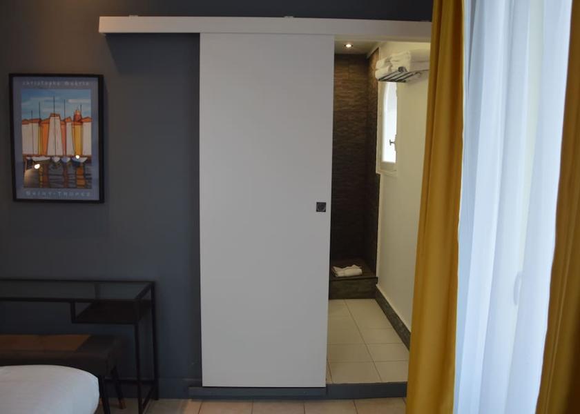 Var Sainte-Maxime Room