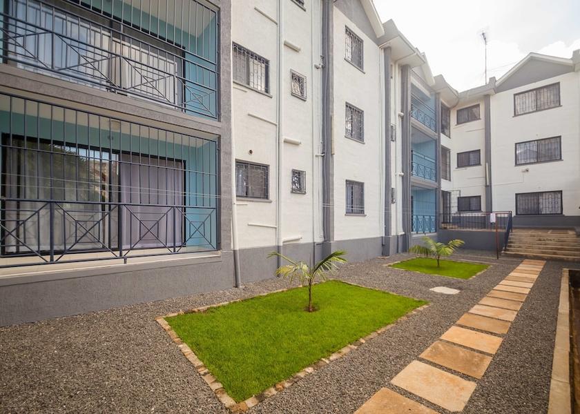  Nairobi Exterior Detail