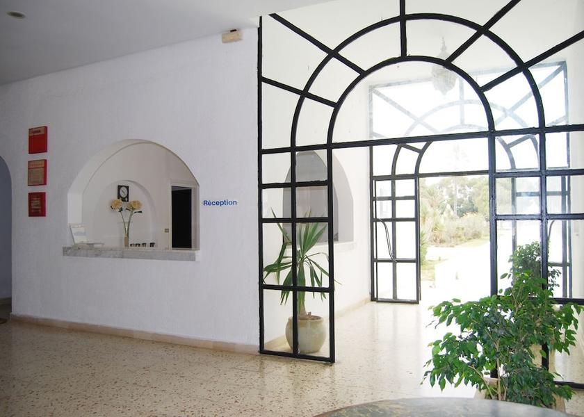  Soliman Interior Entrance