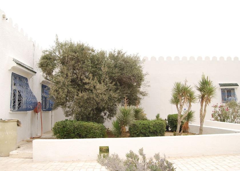  Soliman Exterior Detail