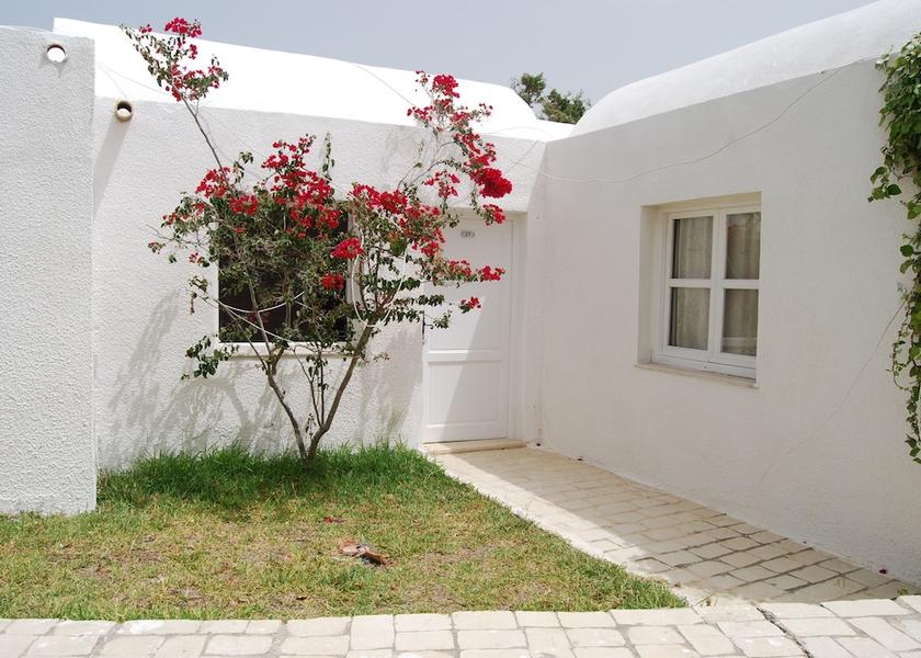  Soliman Exterior Detail