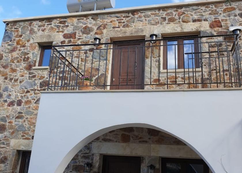 Crete Kantanos-Selino Exterior Detail