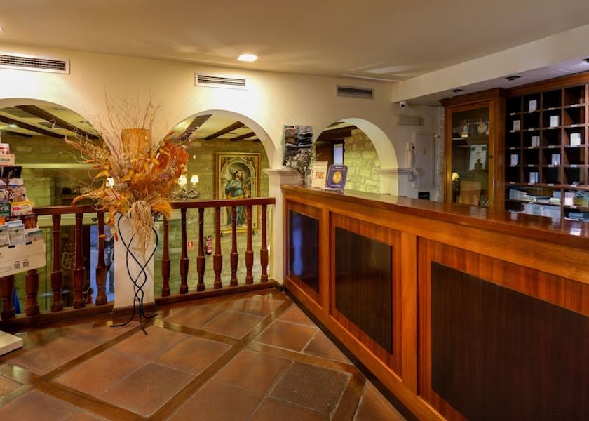 Navarra Viana Reception